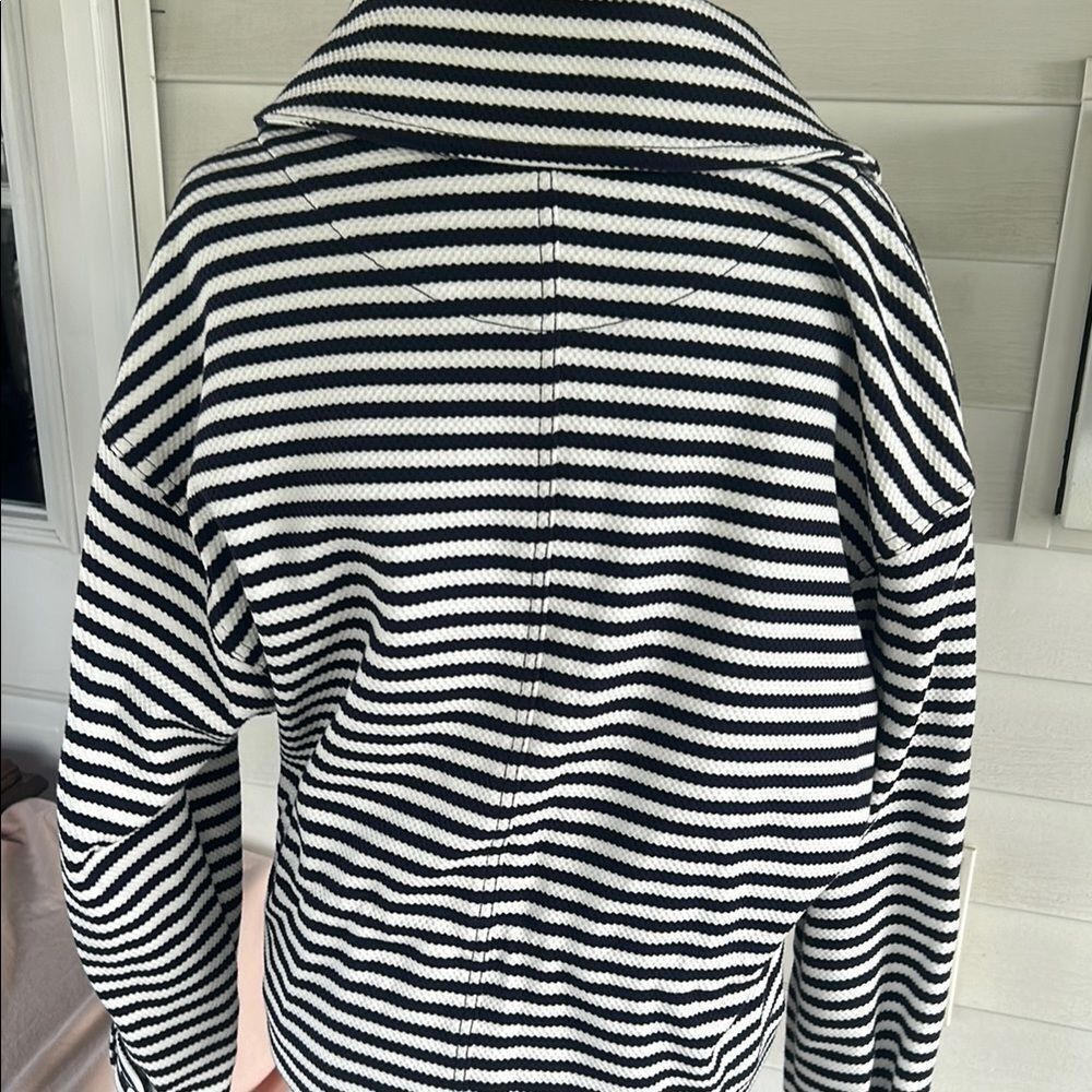 Cabi harbor jacket Blue and White Striped Jacket  E - Picture 8 of 9